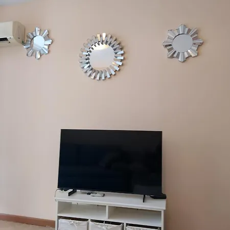 2 With Poolview Royal Sun