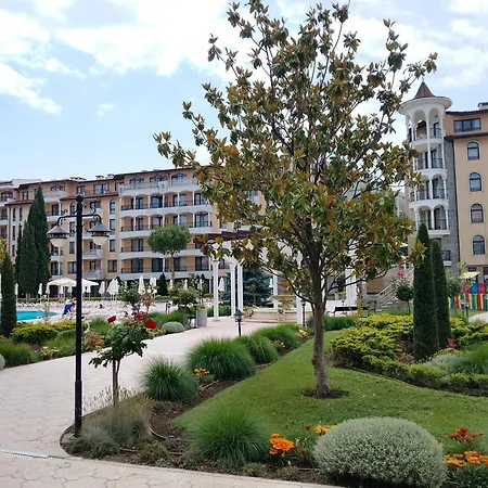 شقة 2 With Poolview Royal Sun