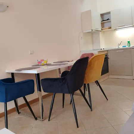 2 With Poolview Royal Sun Appartement *